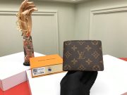 L X V CARD HOLDER/Wallets（Multiple sizes/colors） - Image 2