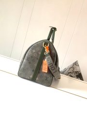 L X V Travelling bag M26959 50X21X28CM - Image 2