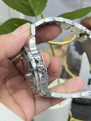 OMG  Seamaster Diver 300M  8800 Diver - Image 9