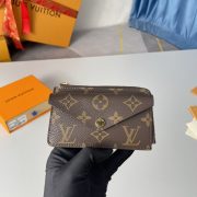 L X V Wallets Size：13x9.5x2.5cm - Image 6