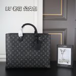 L X V Briefcase Size: 42x33cm