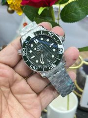 OMG  Seamaster Diver 300M  8800 Diver - Image 5