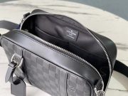 L X V Shoulder bag/handbag 27*18*7cm - Image 8