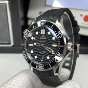 OMG  Seamaster Diver 300M  8800 Diver - Image 4