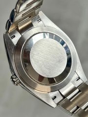 Rolxx Day-Date Roman White Dial Replica - Image 4