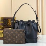 L X V Bucket Bags - Image 4