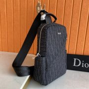 DR Chest bag Size：29x17x6.5cm - Image 4