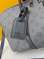 L X V Keepall Bandoulière 35 M28370 Size：35X21X16cm - Image 7