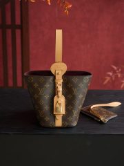 L X V ALL-IN BB M12925 18*12*16CM - Image 2