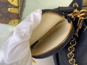 L X V Shoulder bag 22x14x19cm（Multiple colors） - Image 16