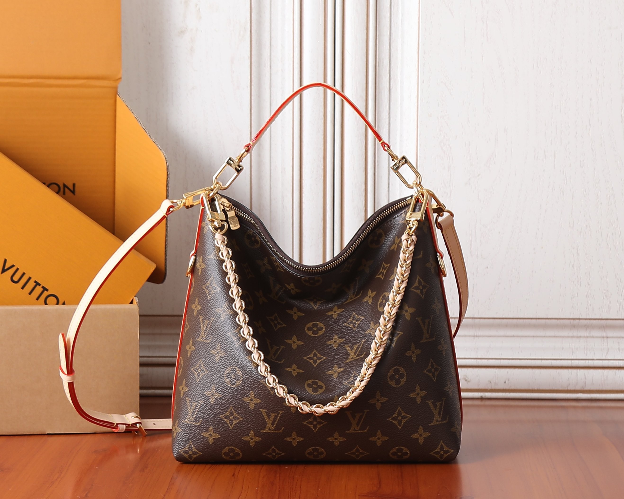 73C042D0-9136-F367-8742-3209C4683432 L X V MULTIPASS Shoulder bag 30x26x10cm - Image 1