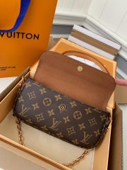 L X V WALLET ON CHAIN IVY size：23.5*12*4.3cm（Multiple colors） - Image 6