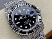 Rolxx Submariner Iced Out Replica - Image 3