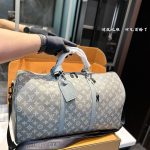 L X V   Keepall Bandouliere Size：50*23*29CM