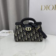 DR Handbag 18.5x13x8.5cm