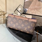 L X V Wallets 19x10.5x2.5cm - Image 3