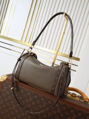 L X V EXPRESS M26360 Size：26x17x13.5cm - Image 2