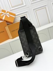 L X V Avenue M47137 Size：33*16*5.7CM - Image 2
