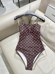 L X V Bikini - Image 5