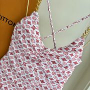 L X V Bikini - Image 4