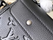 L X V Shoulder bag Size：20x11x5cm - Image 9