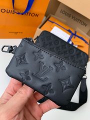 L X V DUO Messenger Bags 26*18.5*5cm - Image 5