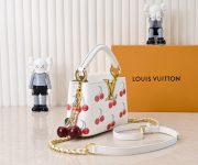 L X V Handbag M59939 21x14x8cm - Image 8
