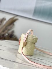 L X V Bucket Bags 12x14.2x12cm - Image 7