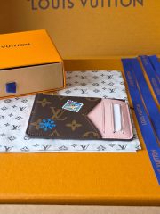 L X V CARD HOLDER - Image 3