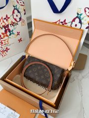 L X V M40712   23.5*13.5*4cm - Image 2