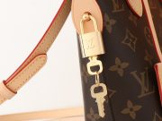 L X V LOCKIT BB Bag M12019 15x19x7cm - Image 4