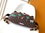 L X V CHRISTOPHER Backpack Size：41x48x13cm - Image 3