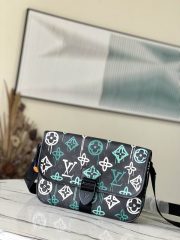 L X V  Messenger Bags - Image 3