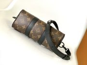 L X V Keepall Bandoulière M80201 Size:20x10x5cm - Image 4