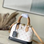 L X V Handbag 23.5x17.5zx11.5cm