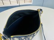 DR Shoulder bag 28.5X14.5X10cm（Multiple colors） - Image 9