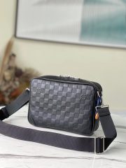 L X V Shoulder bag/handbag 27*18*7cm - Image 3