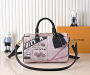 L X V SPEEDY SOFT 30 Size：30x21x17cm
