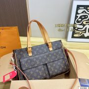 L X V Shoulder bag 37x25cm - Image 5