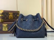 L X V Shoulder bag 22x14x19cm（Multiple colors） - Image 17