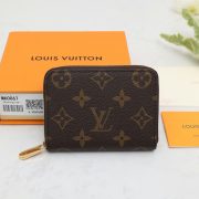 L X V CARD HOLDER/Wallets（Multiple sizes/colors） - Image 4