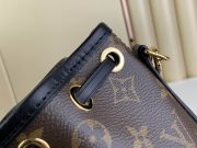 L X V Bucket Bags - Image 7