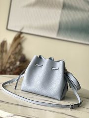 L X V Shoulder bag 22x14x19cm（Multiple colors） - Image 9