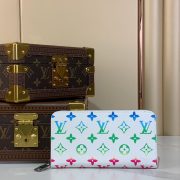 L X V Card holder/Wallets（Multiple sizes） - Image 6