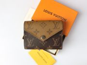 L X V Wallets Size：12x9.5x1.5cm