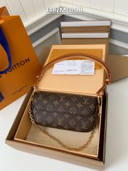 L X V WALLET ON CHAIN IVY size：23.5*12*4.3cm（Multiple colors） - Image 3