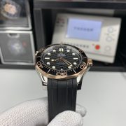 OMG  Seamaster Diver 300M  8800 Diver - Image 7