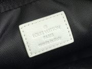 L X V  Messenger Bags Size：18.5x11x6.5cm - Image 11