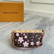 L X V x TM POCHETTE ACCESSOIRES Bag M13666 13x4x22cm - Image 3