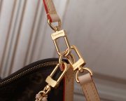 L X V MULTIPASS Shoulder bag 30x26x10cm - Image 6